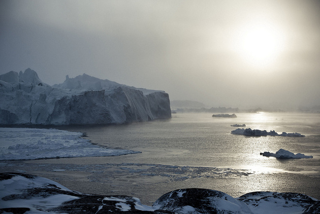 Ice, Northern Lights and Dogsledding in Greenland - Photo 4