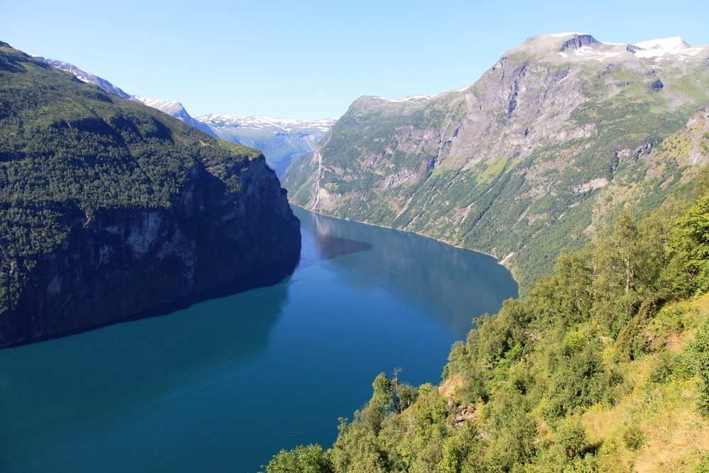 Trolltunga and Pulpit Rock Hiking Tour - Photo 4